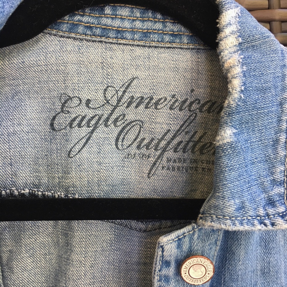 Jean jacket - Picture 2 of 4